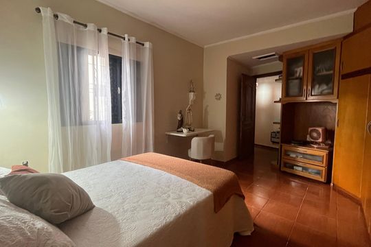 Casa à venda com 3 quartos, 269m² em Jardim Bela Vista, Campinas