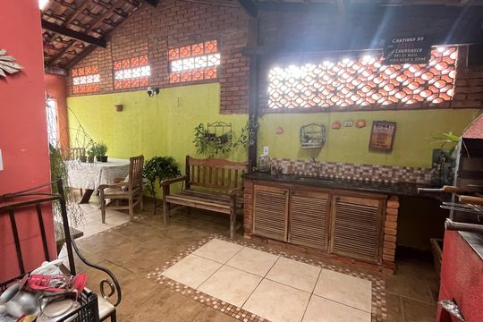 Casa à venda com 3 quartos, 269m² em Jardim Bela Vista, Campinas