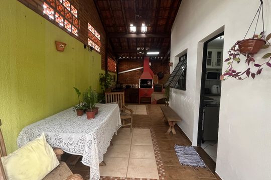 Casa à venda com 3 quartos, 269m² em Jardim Bela Vista, Campinas