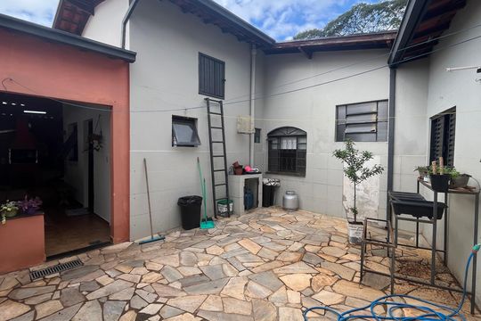 Casa à venda com 3 quartos, 269m² em Jardim Bela Vista, Campinas