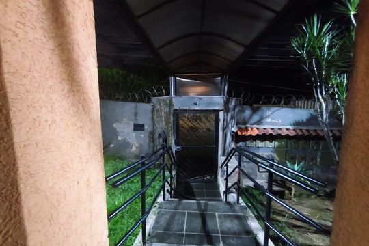 Área externa de apartamento à venda com 2 quartos, 48m² em Heliópolis, Belo Horizonte