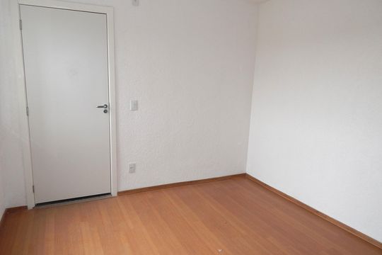 Sala de apartamento para alugar com 2 quartos, 45m² em Campo Grande, Rio de Janeiro