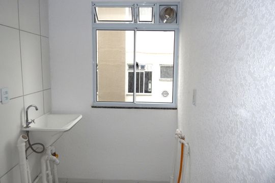 Área de Serviço de apartamento para alugar com 2 quartos, 45m² em Campo Grande, Rio de Janeiro