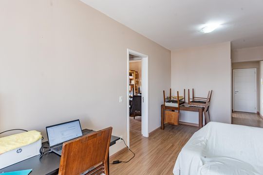Sala de apartamento à venda com 2 quartos, 69m² em Vila Moinho Velho, São Paulo