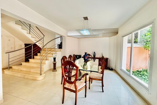 Copa de casa à venda com 4 quartos, 570m² em Alphaville Residencial Um, Barueri