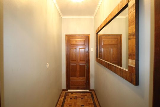Hall de entrada de apartamento à venda com 3 quartos, 137m² em Santana, Porto Alegre