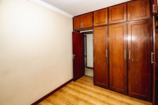 Casa para alugar com 3 quartos, 200m² em Planalto, Belo Horizonte