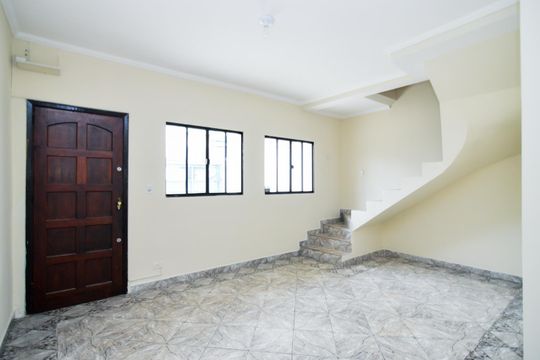 Casa à venda com 3 quartos, 75m² em Jardim Ema, Guarulhos
