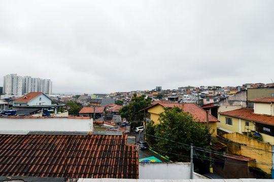 Vista Quarto 2  de casa à venda com 3 quartos, 75m² em Jardim Ema, Guarulhos