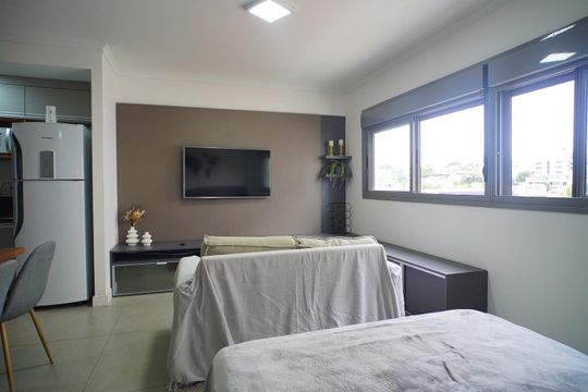 Quarto  de kitnet/studio para alugar com 1 quarto, 38m² em Bela Vista, Porto Alegre