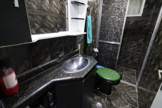 Banheiro de apartamento para alugar com 3 quartos, 83m² em Novo Osasco, Osasco