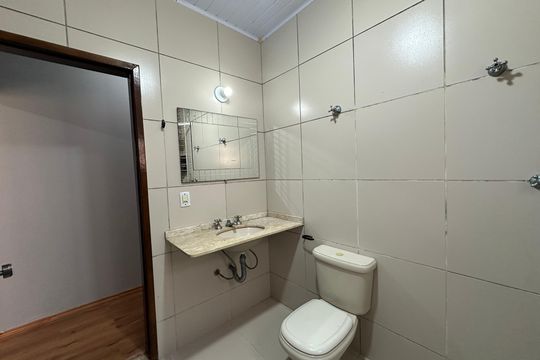 Banheiro de casa para alugar com 1 quarto, 50m² em Parque Viana, Barueri