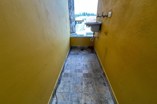 Área de Serviço de casa para alugar com 1 quarto, 50m² em Parque Viana, Barueri