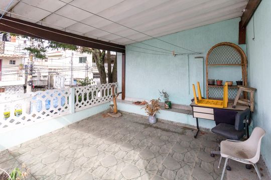 Varanda de casa à venda com 5 quartos, 154m² em Jardim Rosa de Franca, Guarulhos