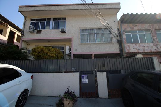 Fachada da casa de casa para alugar com 2 quartos, 70m² em Vila da Penha, Rio de Janeiro