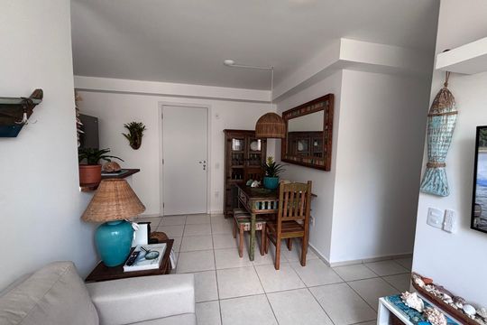 Sala de apartamento à venda com 2 quartos, 48m² em Barra da Tijuca, Rio de Janeiro