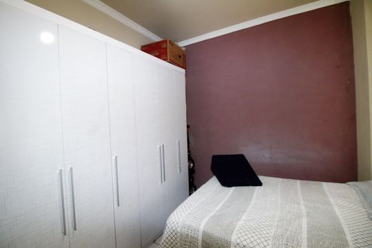 Quarto 1 de apartamento à venda com 2 quartos, 95m² em Olaria, Rio de Janeiro