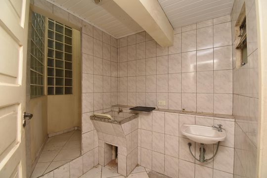 Área de Serviço de casa para alugar com 5 quartos, 420m² em Centro, Curitiba