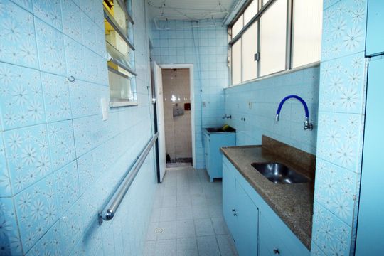 Cozinha de apartamento à venda com 3 quartos, 68m² em Penha, Rio de Janeiro