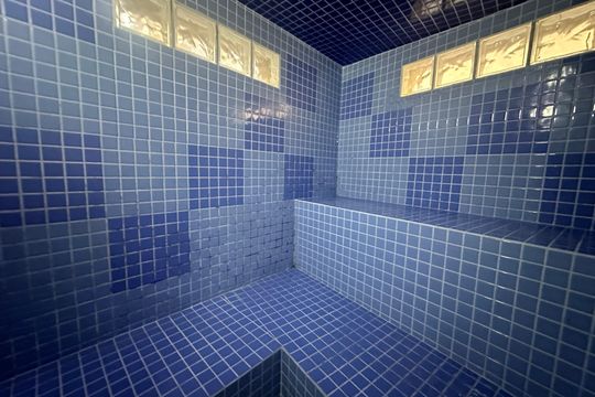 Área comum de casa de condomínio à venda com 4 quartos, 675m² em Alphaville Residencial Um, Barueri