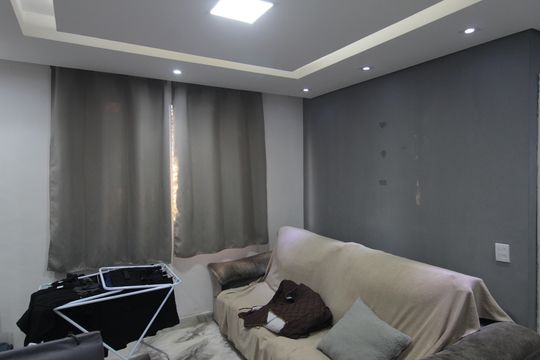 Sala de apartamento para alugar com 2 quartos, 45m² em Santa Amelia, Belo Horizonte