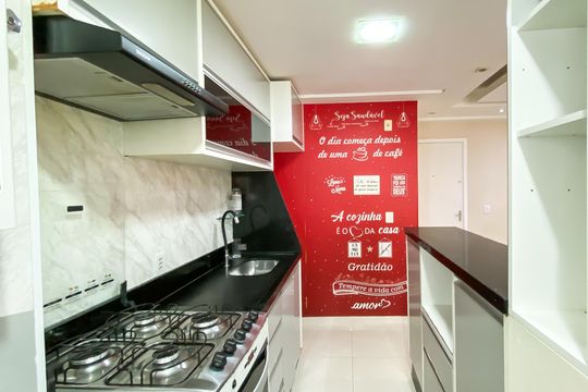 Cozinha  de apartamento à venda com 2 quartos, 47m² em Jardim Sao Francisco (zona Leste), São Paulo
