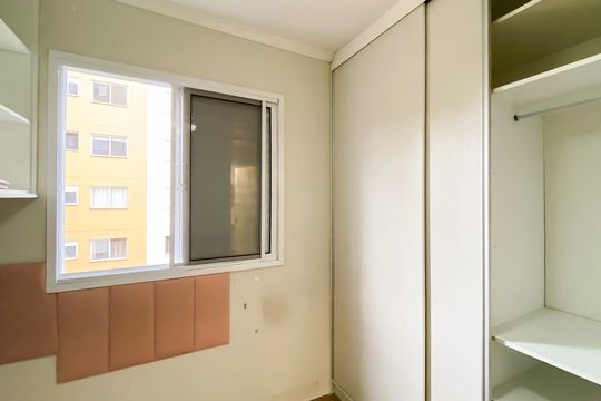 Quarto 2 de apartamento à venda com 2 quartos, 47m² em Jardim Sao Francisco (zona Leste), São Paulo