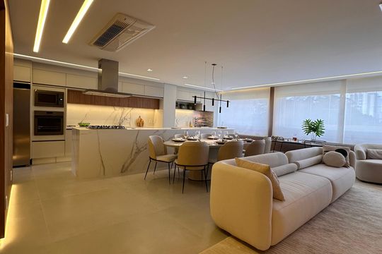 Sala de apartamento à venda com 3 quartos, 153m² em Jardim, Santo André