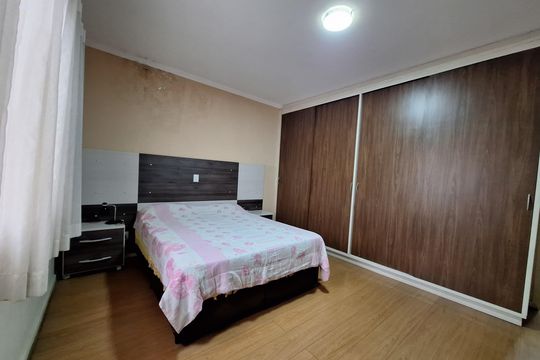Quarto 3 de casa à venda com 3 quartos, 187m² em Campestre, Santo André