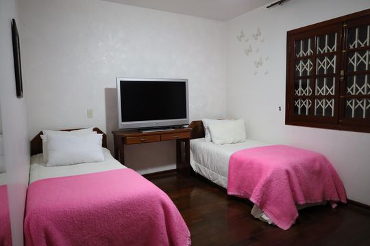 Casa à venda com 4 quartos, 170m² em Campo Grande, São Paulo