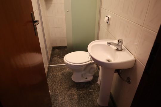 Casa à venda com 4 quartos, 170m² em Campo Grande, São Paulo