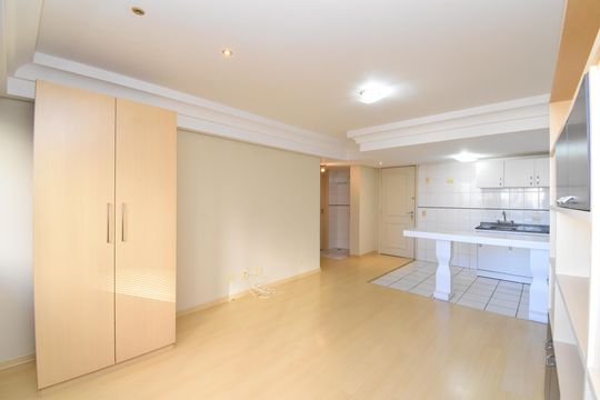 Kitnet/Studio para alugar com 1 quarto, 33m² em Cristo Rei, Curitiba