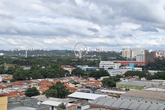 Vista de apartamento à venda com 3 quartos, 60m² em Vila Hamburguesa, São Paulo