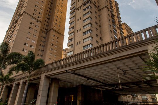 Vista da Rua de apartamento à venda com 2 quartos, 141m² em Alphaville Conde Ii, Barueri