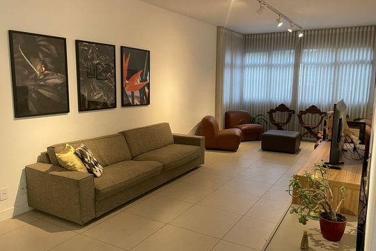 Apartamento à venda com 4 quartos, 160m² em Santo Antônio, Belo Horizonte