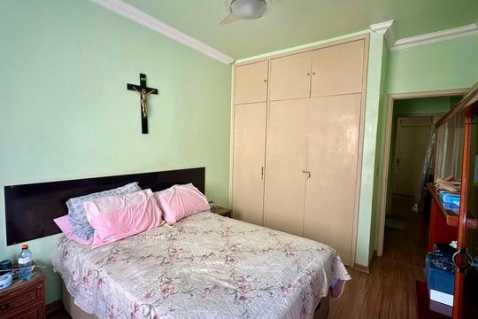 Quarto  de apartamento à venda com 3 quartos, 101m² em Alto Barroca, Belo Horizonte