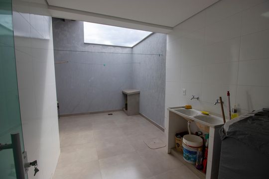 Casa à venda com 2 quartos, 180m² em Vicente Pires, Brasília