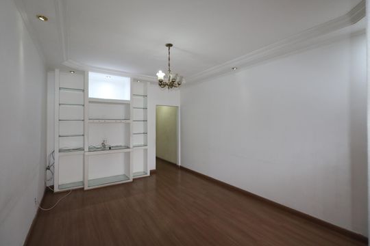 Sala de casa à venda com 3 quartos, 158m² em Osvaldo Cruz, São Caetano do Sul