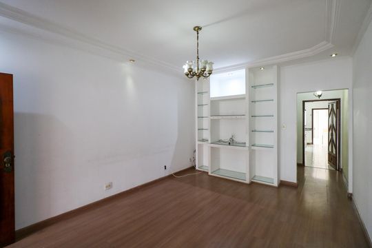 Casa à venda com 3 quartos, 158m² em Osvaldo Cruz, São Caetano do Sul