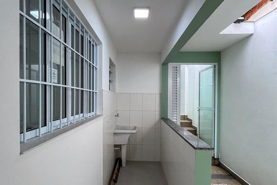 Área de Serviço de casa de condomínio para alugar com 1 quarto, 38m² em Cursino, São Paulo