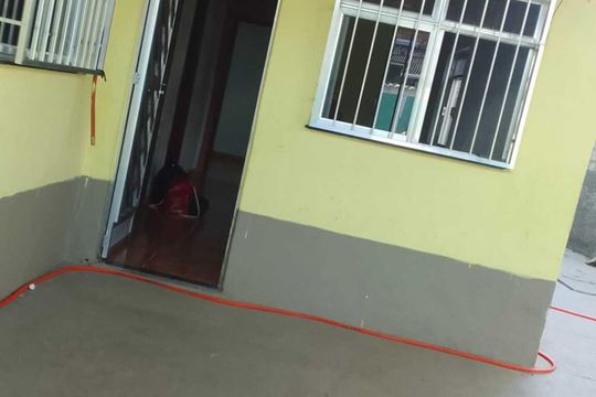 Área externa de casa para alugar com 2 quartos, 100m² em Parque Paulista, Duque de Caxias