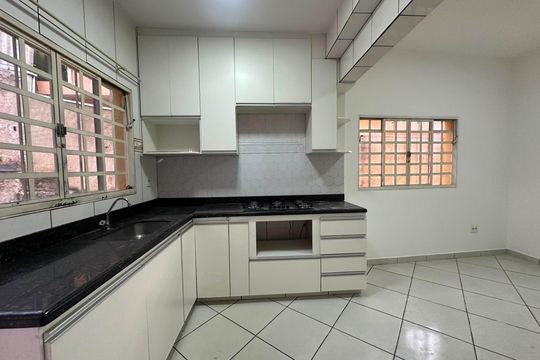 Casa para alugar com 3 quartos, 150m² em Pindorama, Belo Horizonte