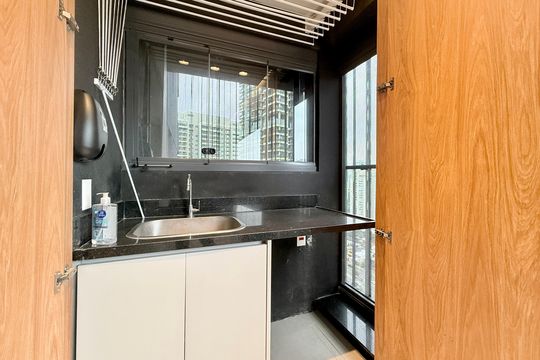 Área de Serviço de apartamento para alugar com 2 quartos, 78m² em Jardim das Acacias, São Paulo