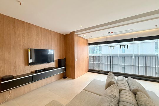 Sala de apartamento para alugar com 2 quartos, 78m² em Jardim das Acacias, São Paulo