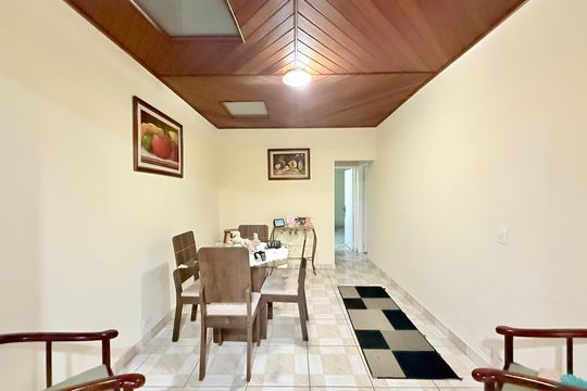 Sala de casa à venda com 2 quartos, 221m² em Santo Amaro, São Paulo