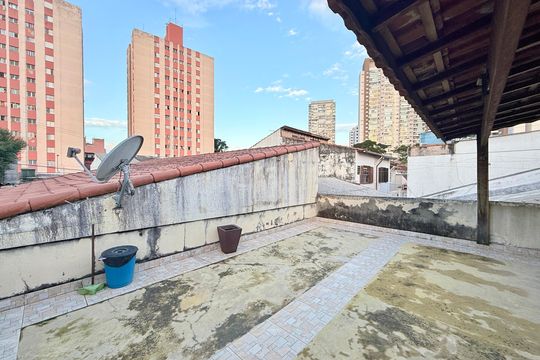 Terraço  de casa à venda com 2 quartos, 221m² em Santo Amaro, São Paulo