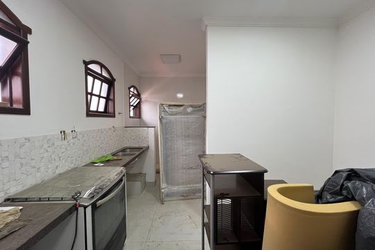 Cozinha de casa à venda com 3 quartos, 85m² em Itapoã, Belo Horizonte