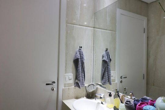 Banheiro Social de apartamento à venda com 3 quartos, 200m² em Jardim Portugal, São Bernardo do Campo