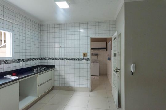 Cozinha de casa à venda com 4 quartos, 202m² em Jardim Novo Campos Eliseos, Campinas