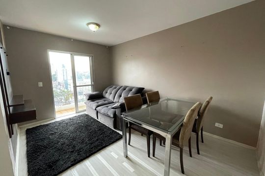 Sala de apartamento à venda com 2 quartos, 71m² em Vila Indiana, São Paulo